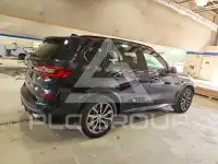 2023 BMW X5 фото