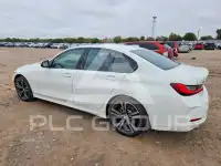 2023 BMW 330 фото