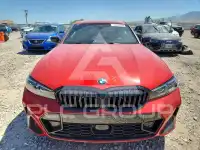 2023 BMW 330 photo