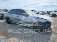2023 BMW 330 фото