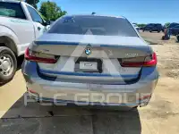 2023 BMW 330 фото