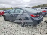 2023 BMW 330 photo