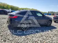 2023 BMW X4 фото