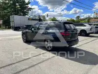 2023 BMW X7 фото