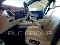 2023 BMW X7 фото
