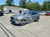 2023 BMW X7 photo
