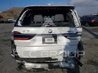 2023 BMW X7 фото