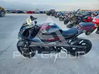 2023 BMW S1000 фото