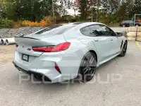 2023 BMW M8 фото