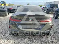 2023 BMW M8 фото