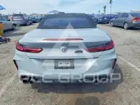 2023 BMW M8 фото