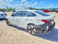 2023 BMW I4 фото