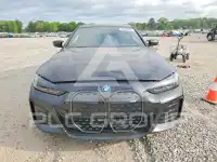 2023 BMW I4 фото