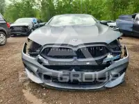 2023 BMW M8 фото