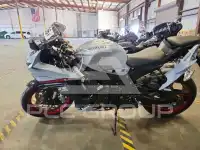 2023 Suzuki GSX-R750 photo