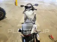 2023 Suzuki GSX-R750 photo
