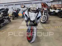 2023 Suzuki GSX-R750 photo