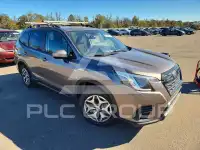2023 Subaru Forester фото
