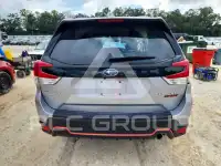 2023 Subaru Forester фото