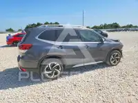 2023 Subaru Forester фото