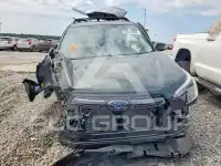 2023 Subaru Forester фото