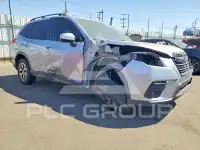 2023 Subaru Forester фото