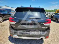 2023 Subaru Forester фото