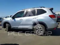 2023 Subaru Forester фото