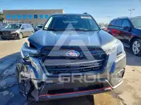 2023 Subaru Forester photo