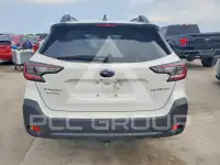 2023 Subaru Outback photo