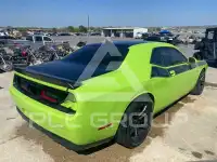 2023 Dodge CHALLENGER фото