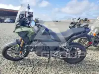 2023 Honda CB фото