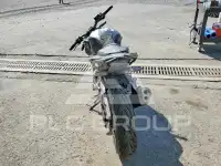 2023 Honda CB photo