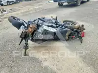 2023 Honda CB фото