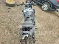 2023 Honda CB фото