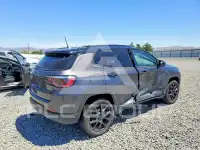 2023 Jeep COMPASS photo