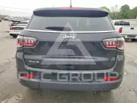 2023 Jeep COMPASS photo