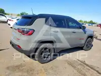 2023 Jeep COMPASS photo