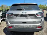 2023 Jeep COMPASS photo