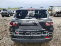 2023 Jeep COMPASS фото