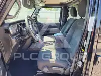 2023 Jeep WRANGLER фото
