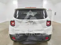 2023 Jeep Renegade photo