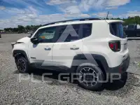 2023 Jeep Renegade фото
