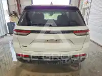 2023 Jeep CHEROKEE photo