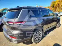 2023 Jeep CHEROKEE фото