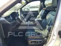 2023 Jeep CHEROKEE фото