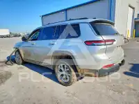 2023 Jeep CHEROKEE photo