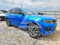 2023 Jeep CHEROKEE фото