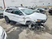 2023 Jeep CHEROKEE фото