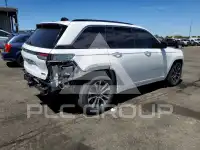 2023 Jeep CHEROKEE фото